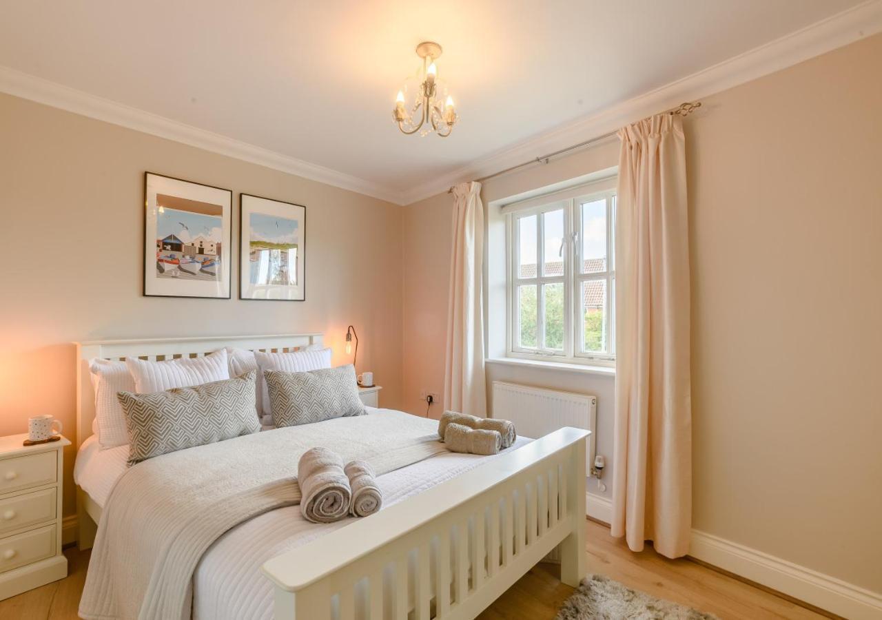 2 Oaklands Cottage โฮลท์ ภายนอก รูปภาพ