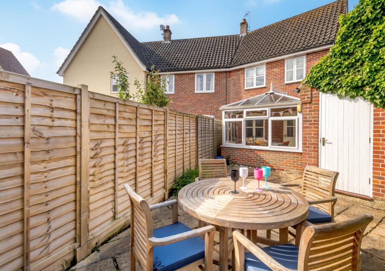 2 Oaklands Cottage โฮลท์ ภายนอก รูปภาพ